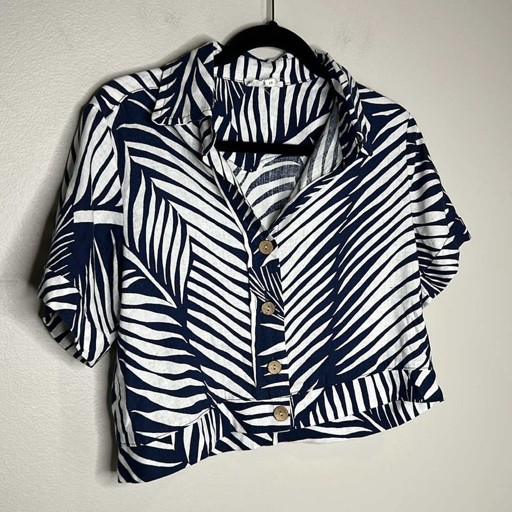 PANAMA JACK Palm Print Button Down Cropped Linen Blend Top size XS - Picture 3 of 11